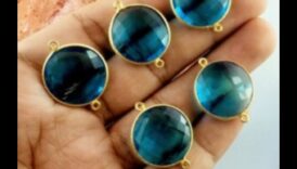 Splendore strălucitoare: idei de cadouri pentru bijuterii și pietre prețioase