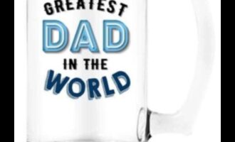 Plăceri de dimensiunea unei halbe: Idei de cadouri legate de bere pentru tata